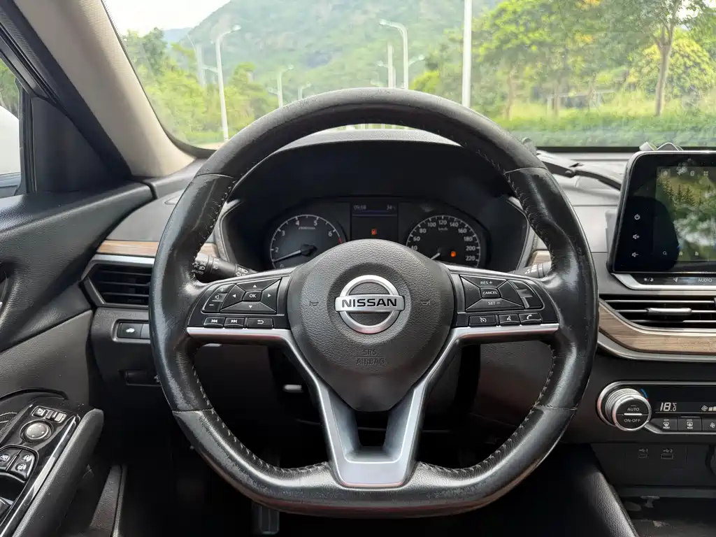 Nissan Teana 2021 — фото 12