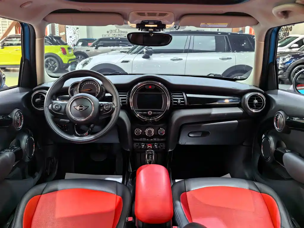 MINI Mini 2019