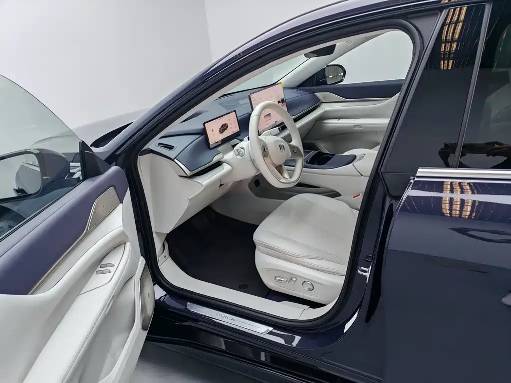 Buick Zhijing L7 2025 — фото 15