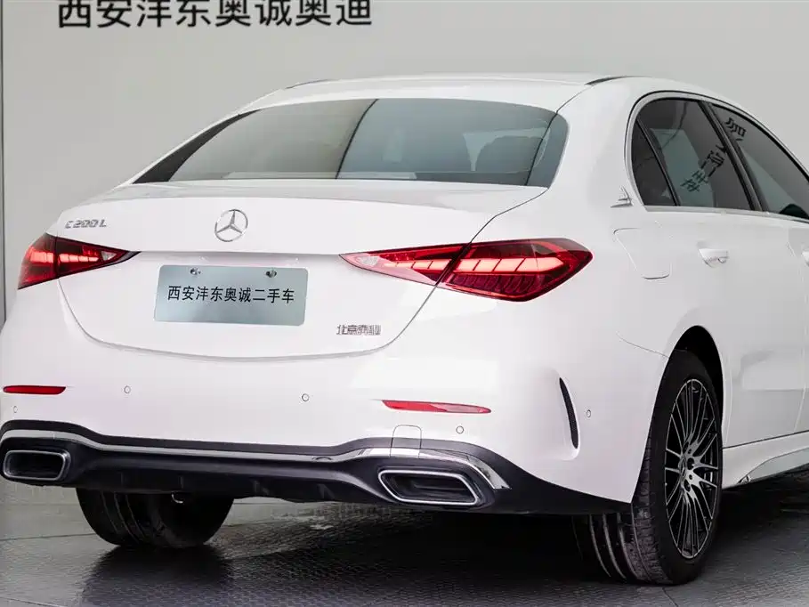 Mercedes-Benz C-Class 2023 — фото 19