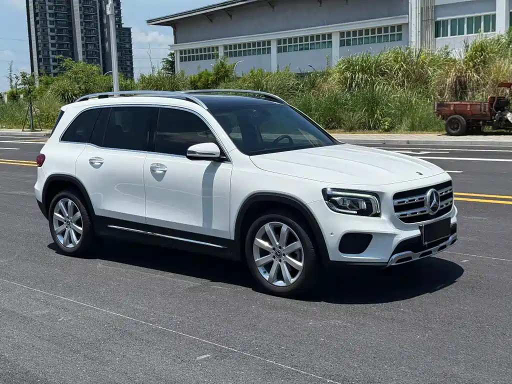 Mercedes-Benz GLB 2020