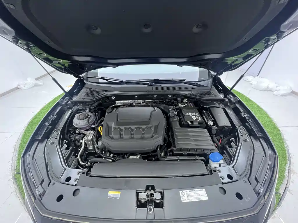 Volkswagen Passat — фото 26