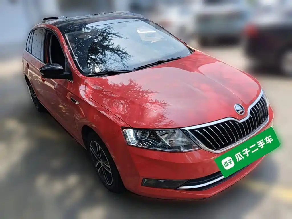 Skoda Rapid Spaceback 2018 — фото 7