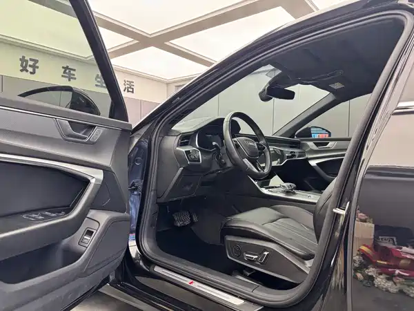 Audi A6L 2023