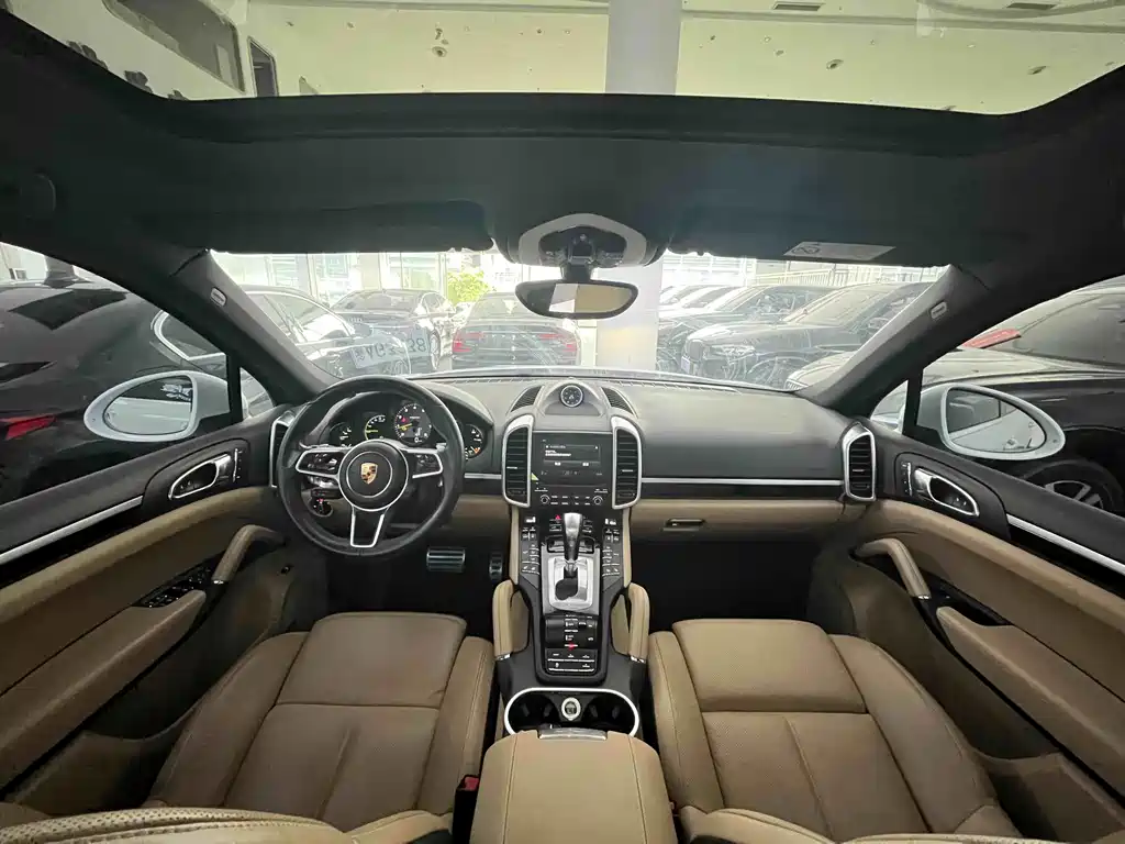 Porsche Cayenne New Energy 2018 — фото 11
