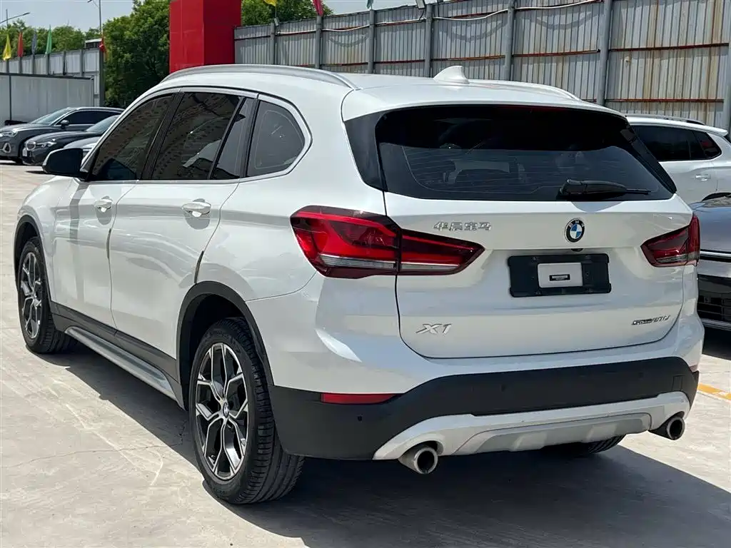 BMW X1 2022 — фото 6