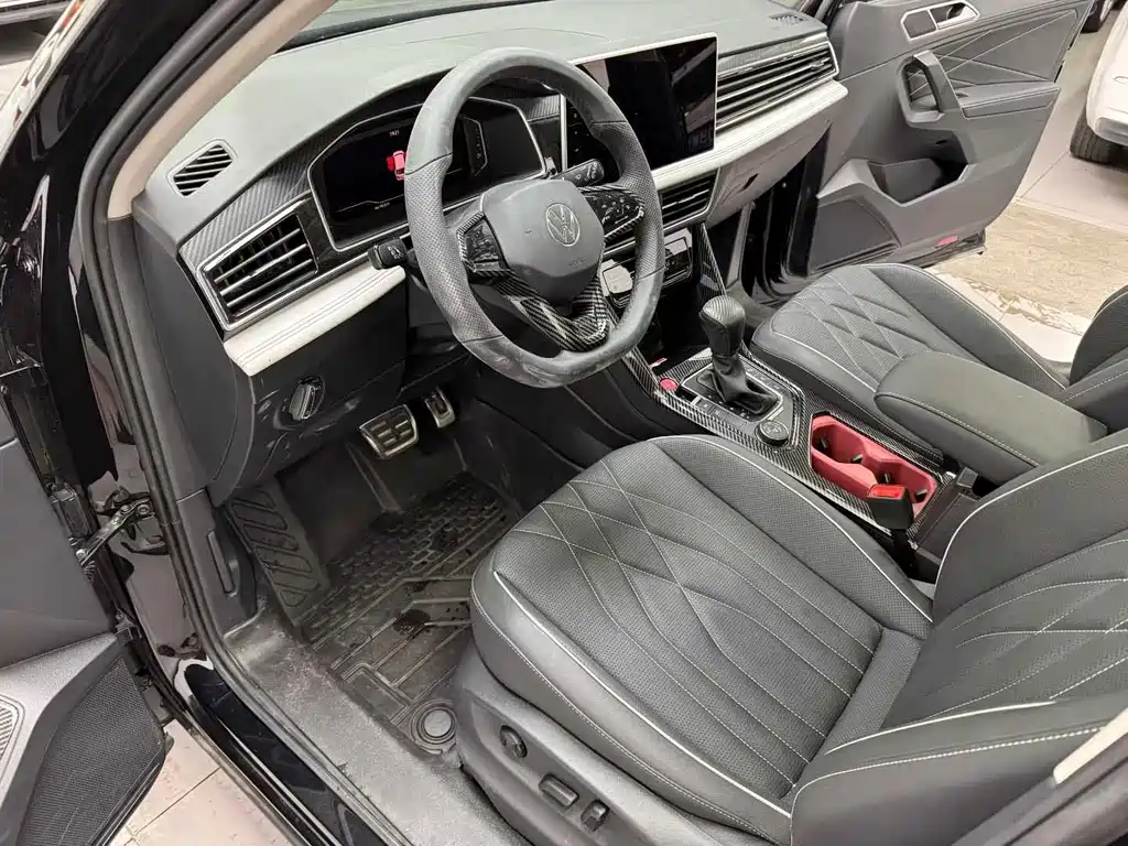 Volkswagen Tiguan L 2022