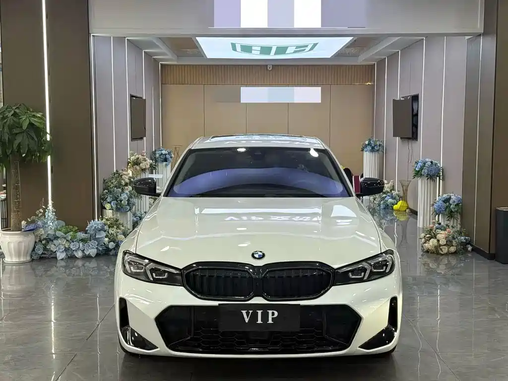 BMW 3 Series 2025