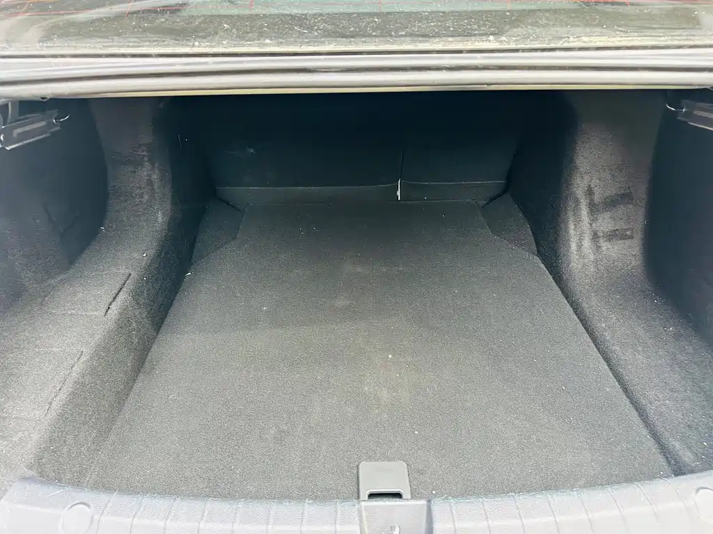 BYD Seal 05 DM-i 2025 — фото 19