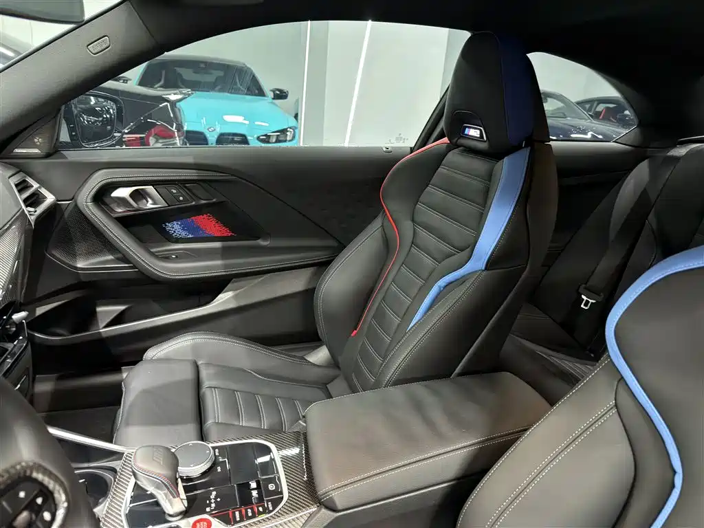BMW M2 2025 — фото 10