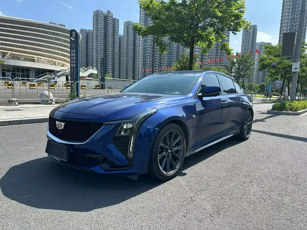 Cadillac CT5 2024 — фото 1