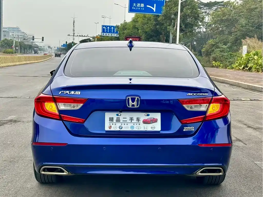 Honda Accord 2020 — фото 8