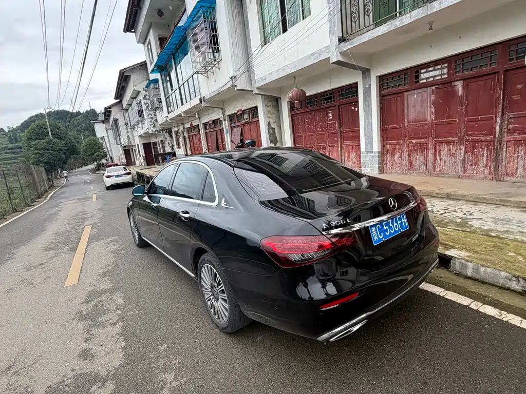 Mercedes-Benz E-Class 2023