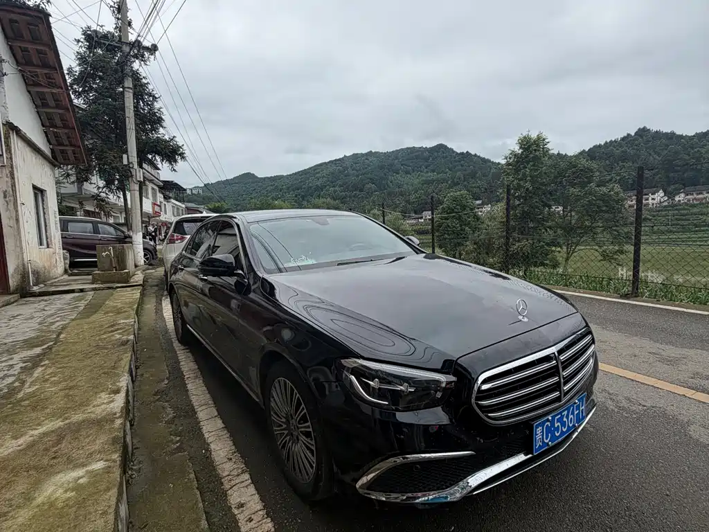 Mercedes-Benz E-Class 2023