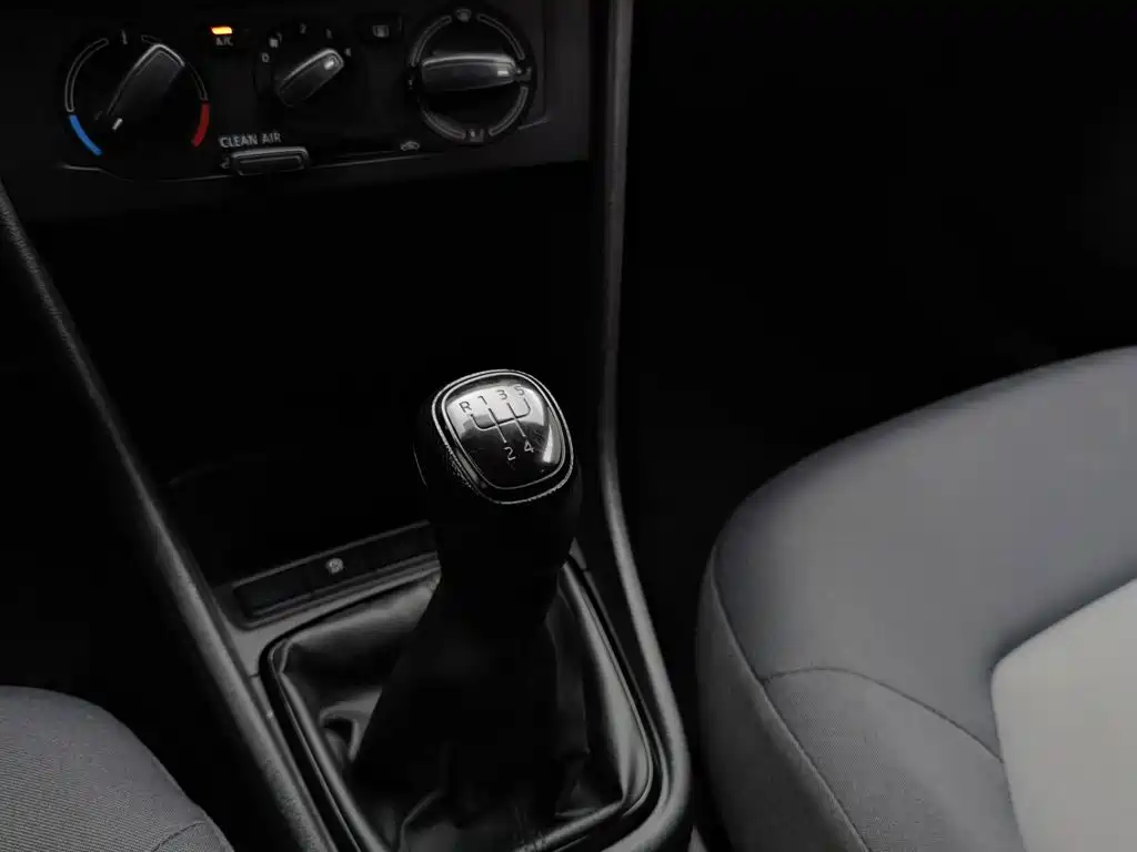 Skoda Rapid 2020 — фото 13