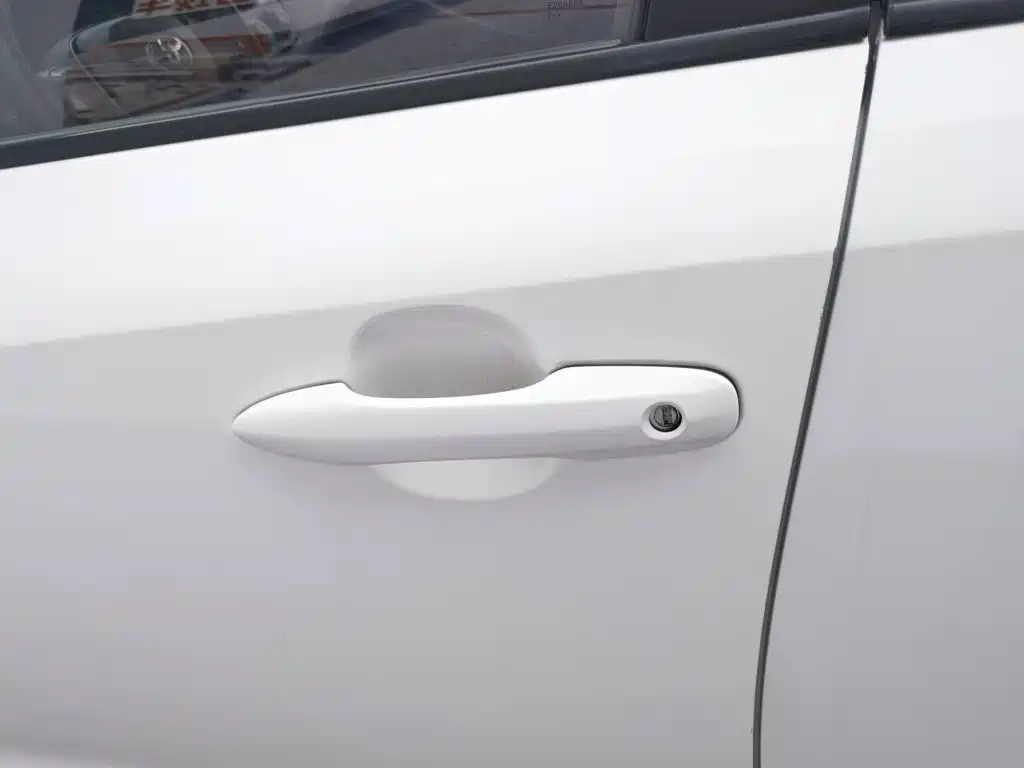 Toyota Corolla 2023 — фото 18