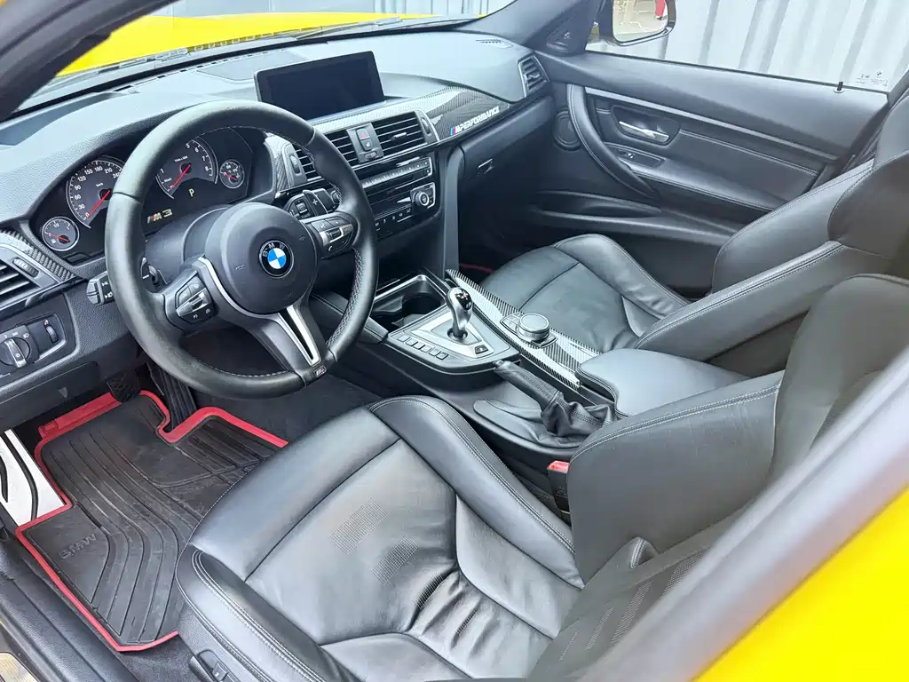BMW M3 2017 — фото 12