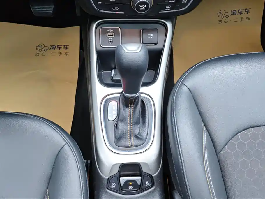 Jeep Compass 2020 — фото 16