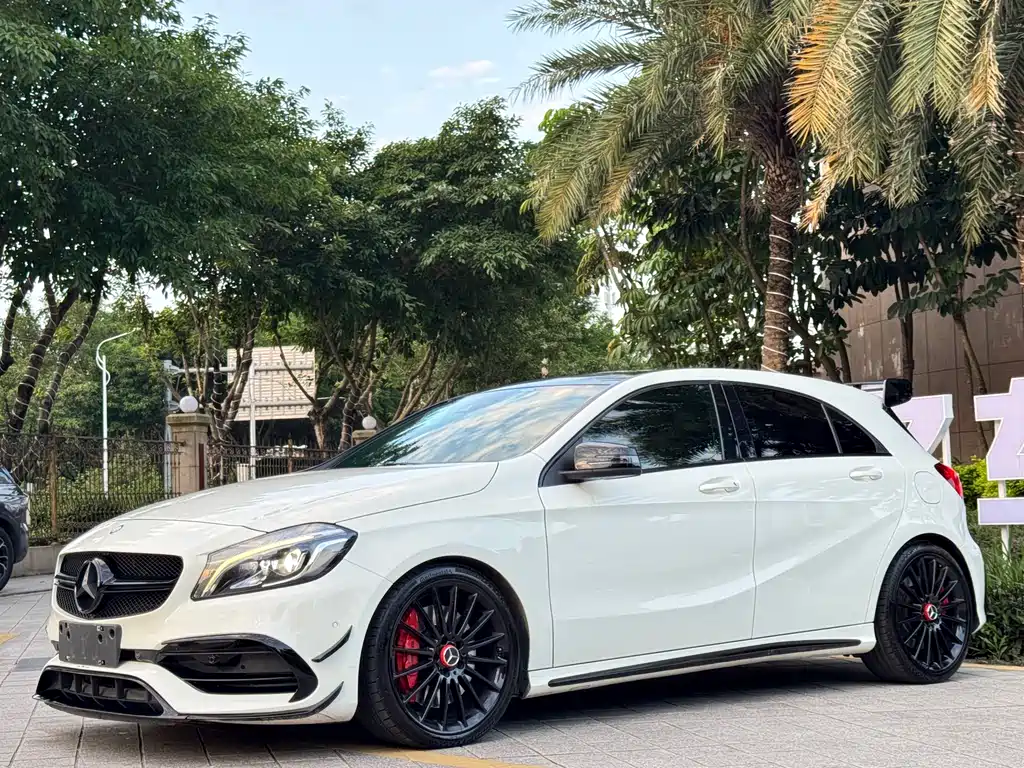 Mercedes-Benz A-Class AMG 2016 — фото 1