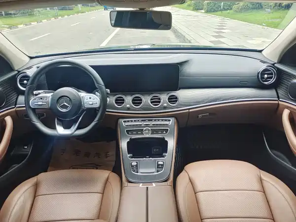 Mercedes-Benz E-Class 2020