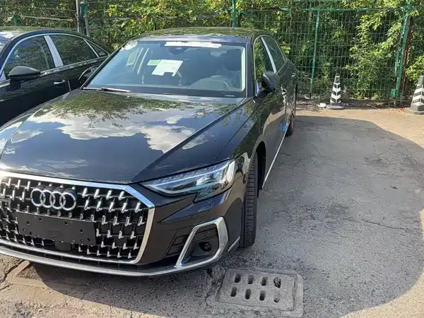 Audi A8 2025