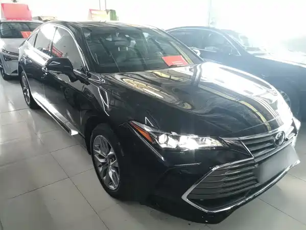 Toyota Avalon 2022