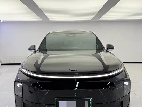 Li Auto L6 2024