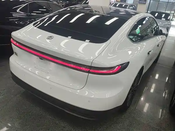 NIO ET7 2022