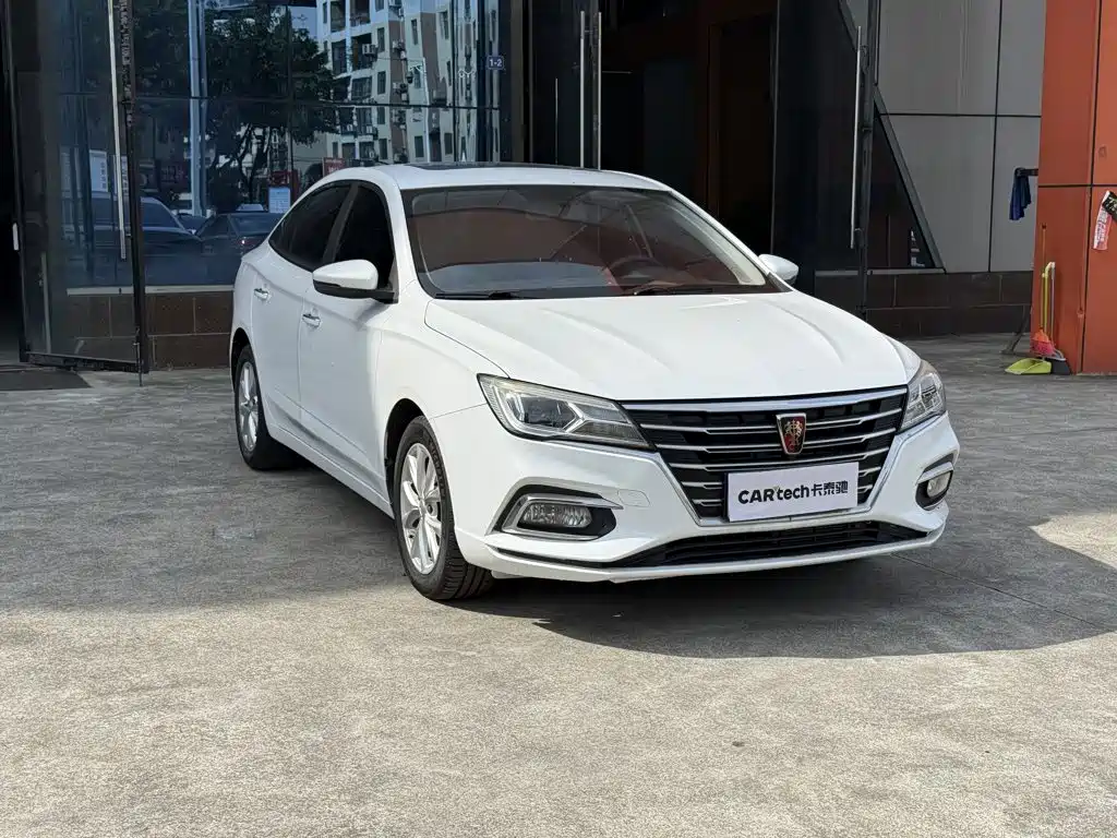 Roewe i5 2020 — фото 12