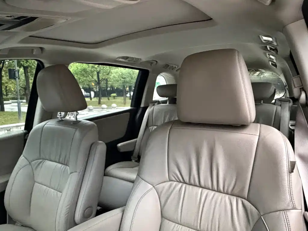 Honda Odyssey 2015