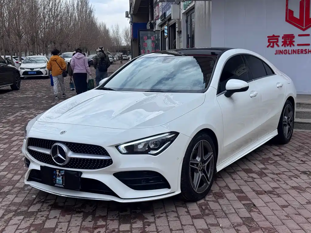 Mercedes-Benz CLA 2022 — фото 1