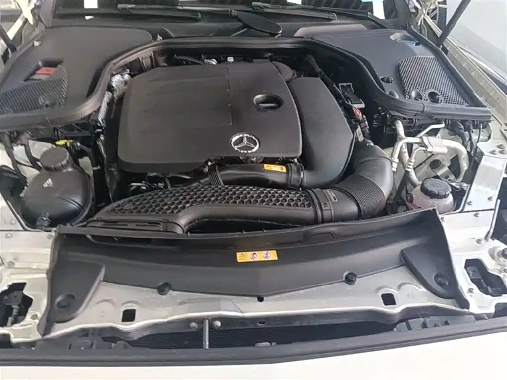 Mercedes-Benz E-Class 2021 — фото 20