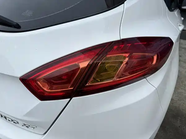 Changan Eado XT 2016