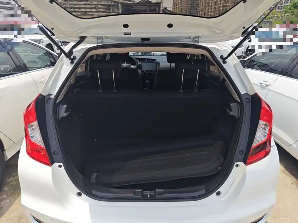 Honda Fit 2019 — фото 19