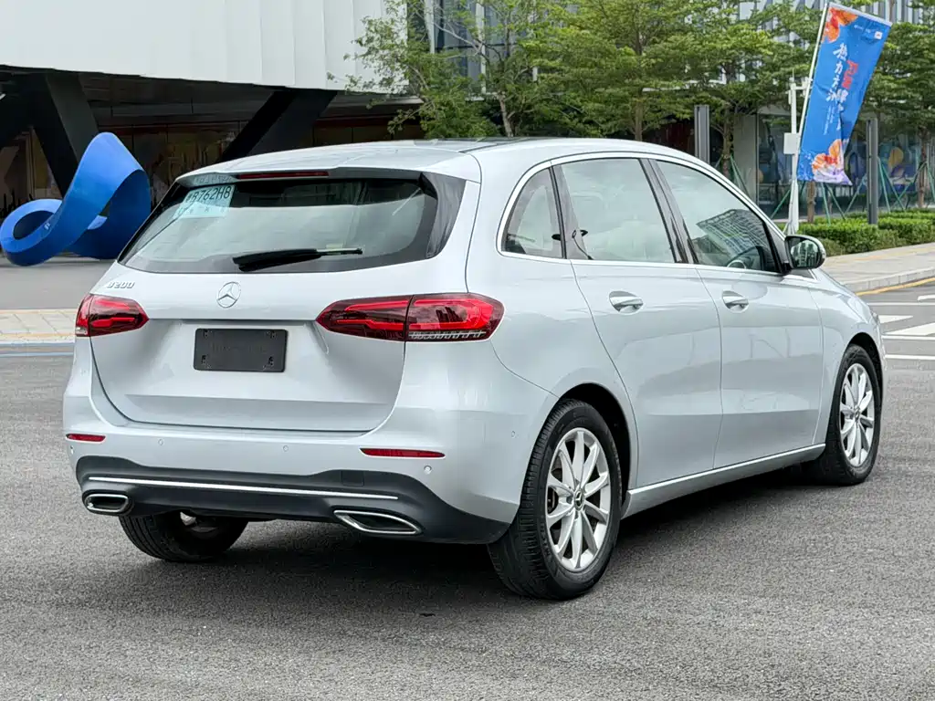 Mercedes-Benz B-Class 2019 — фото 15