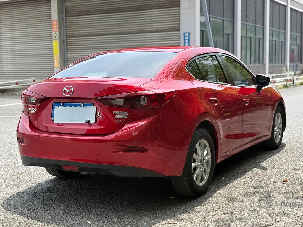 Mazda 3 Axela 2019 — фото 3