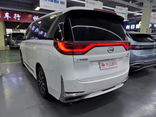 GAC Trumpchi M8 2021