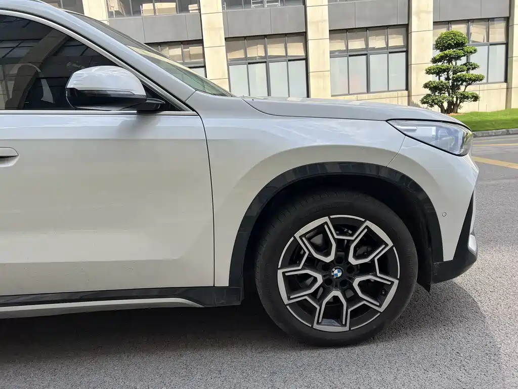 BMW X1 2025 — фото 18
