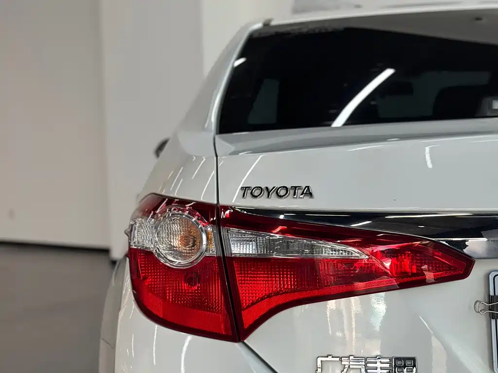 Toyota Levin 2016 — фото 18