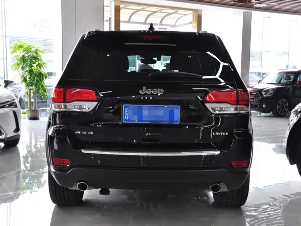 Jeep Grand Cherokee 2022