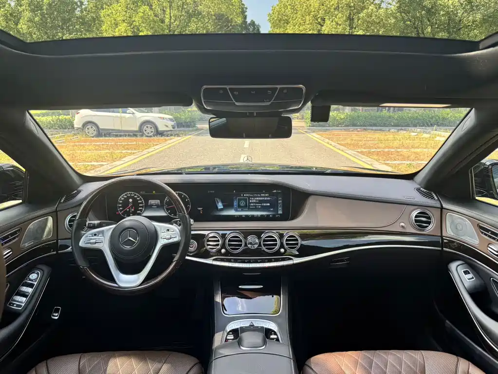 Mercedes-Benz Maybach S-Class 2019