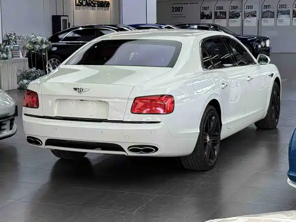Bentley Flying Spur 2017
