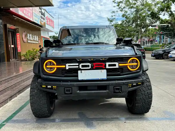 Ford Bronco 2025