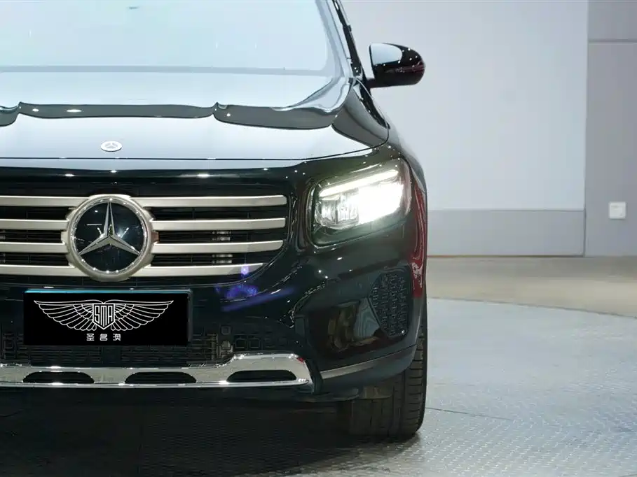 Mercedes-Benz GLB 2024 — фото 5
