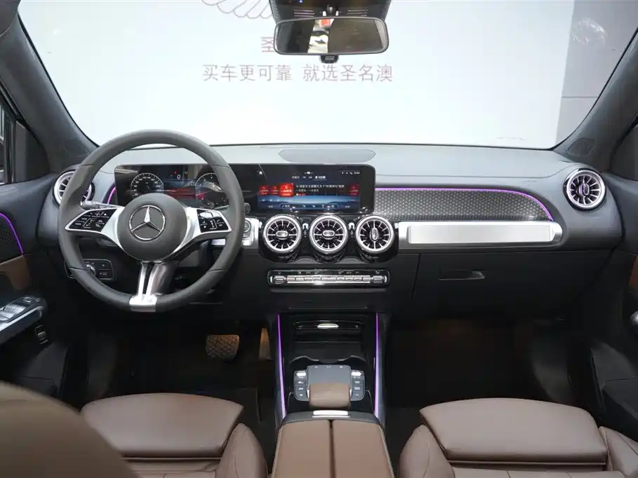 Mercedes-Benz GLB 2024 — фото 18