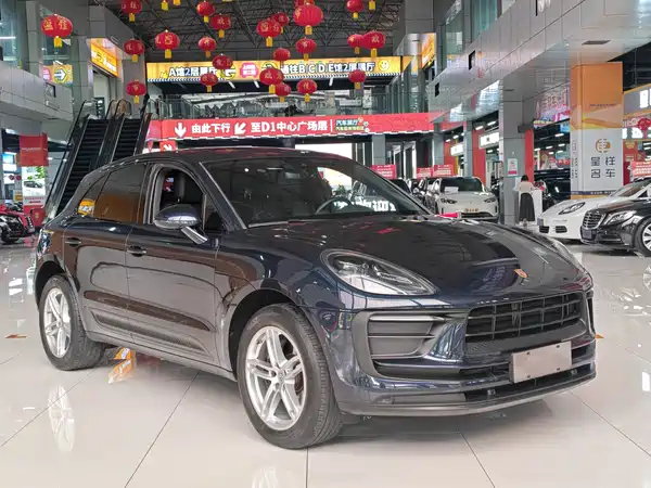 Porsche Macan 2022