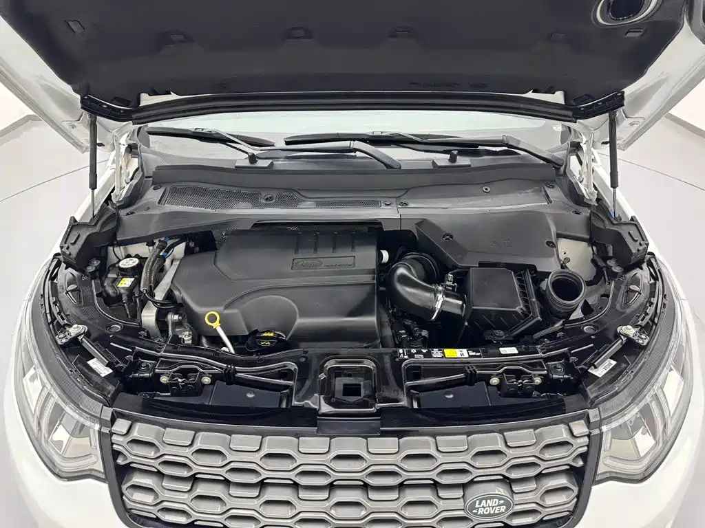 Land Rover Discovery Sport 2023 — фото 26