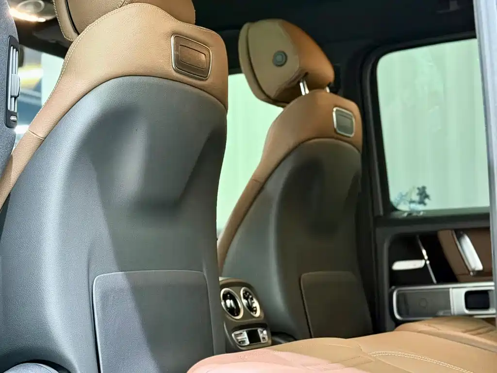 Mercedes-Benz G-Class 2023 — фото 18