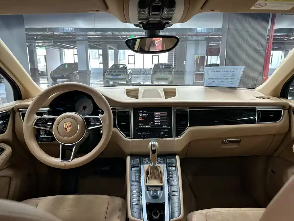 Porsche Macan 2015 — фото 5