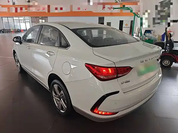 BAIC EU5 2026